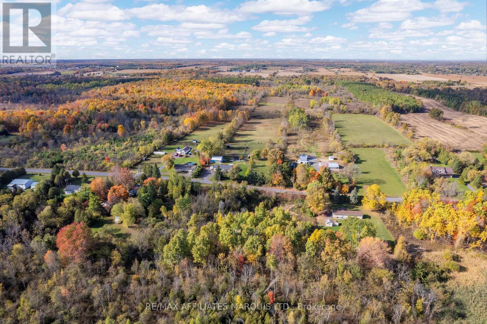 20188 Beaupre Road Property Photo 10