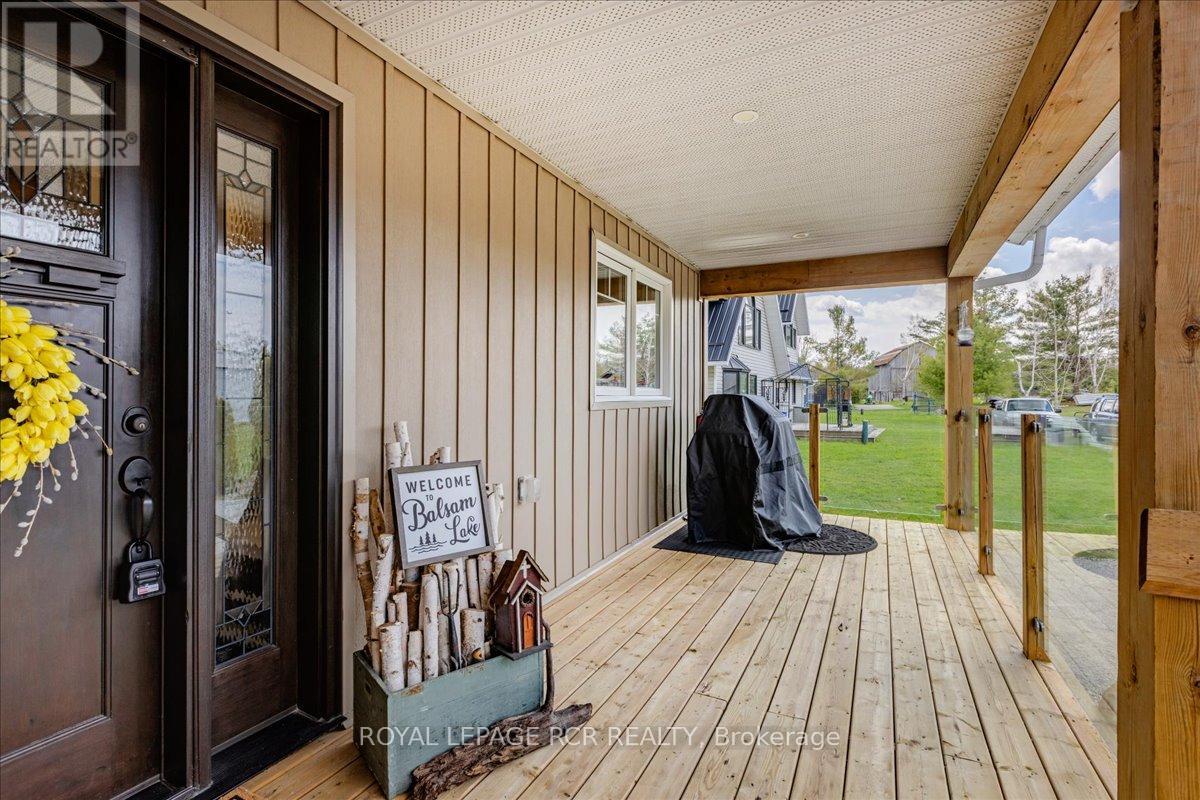 1093 North Bay Drive Property Photo 7