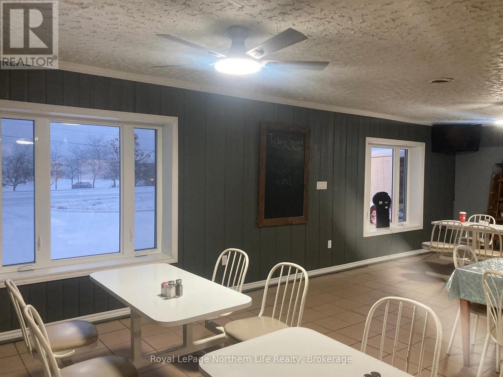 310 First Street Property Photo 9