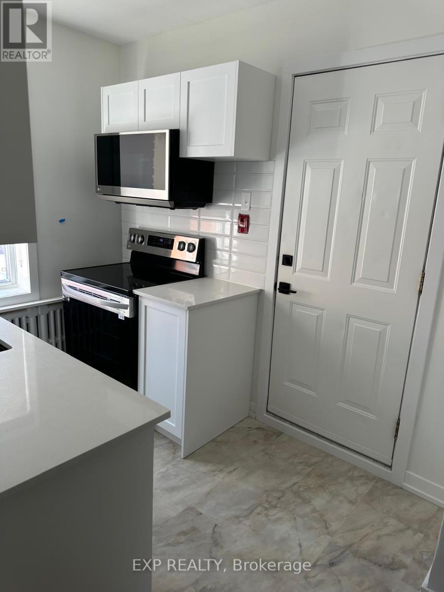 118 Rochester Street Property Photo 13