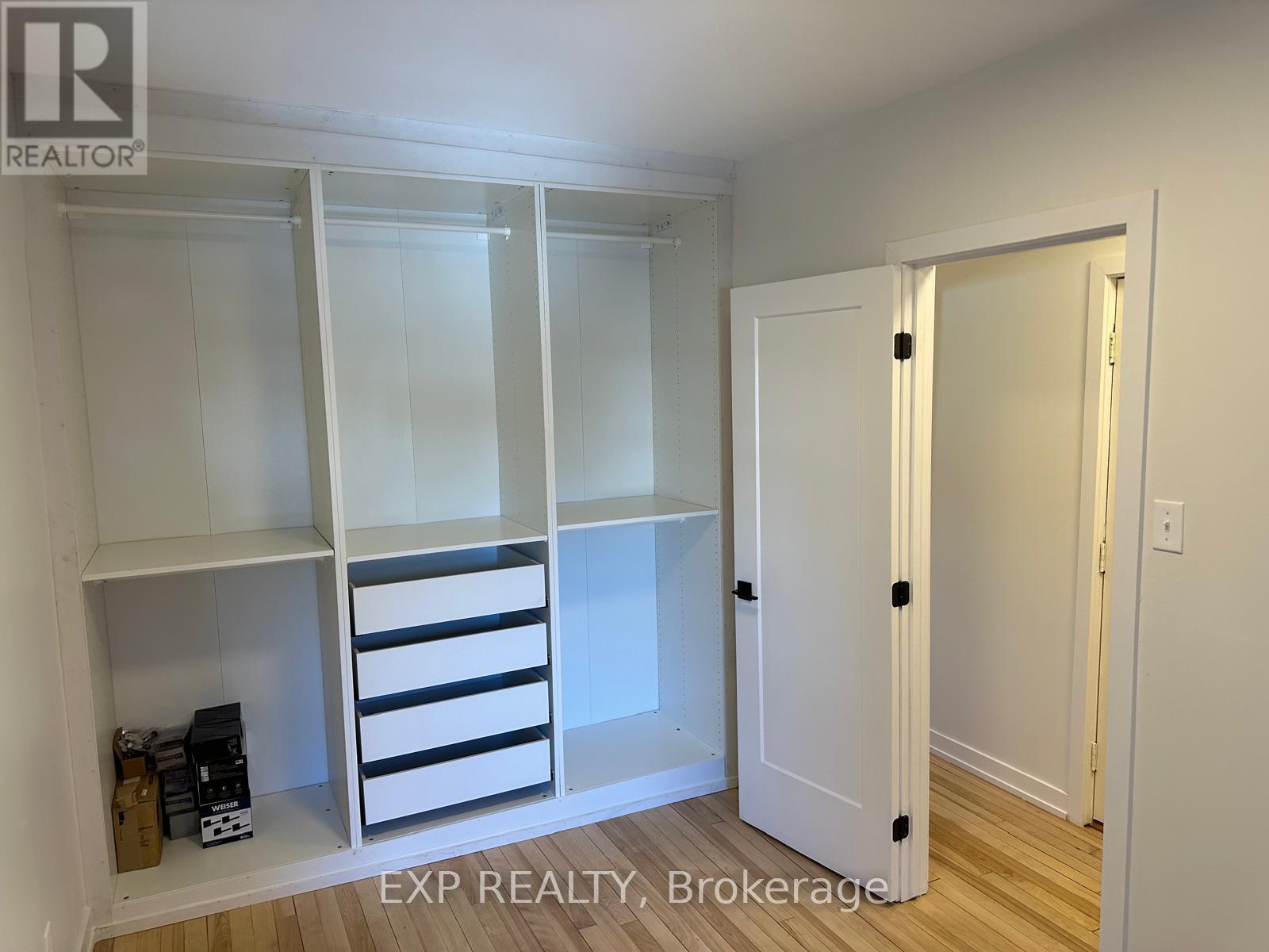 118 Rochester Street Property Photo 17