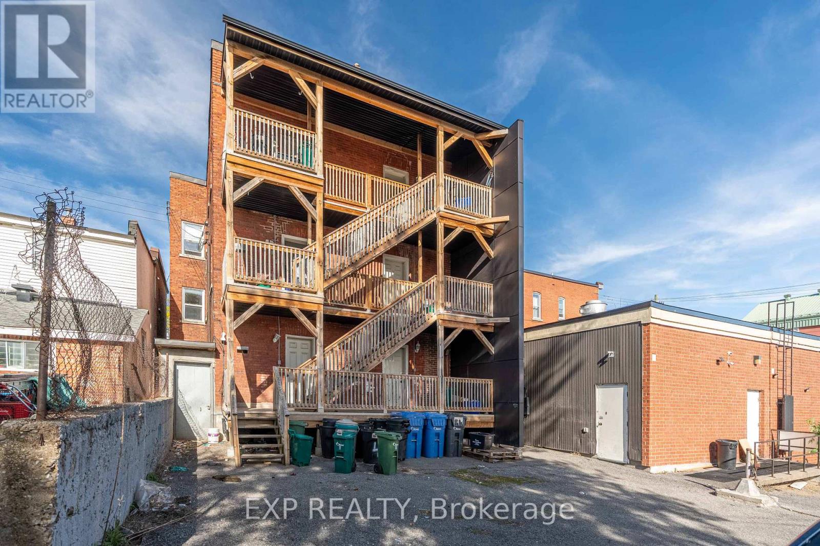118 Rochester Street Property Photo 23