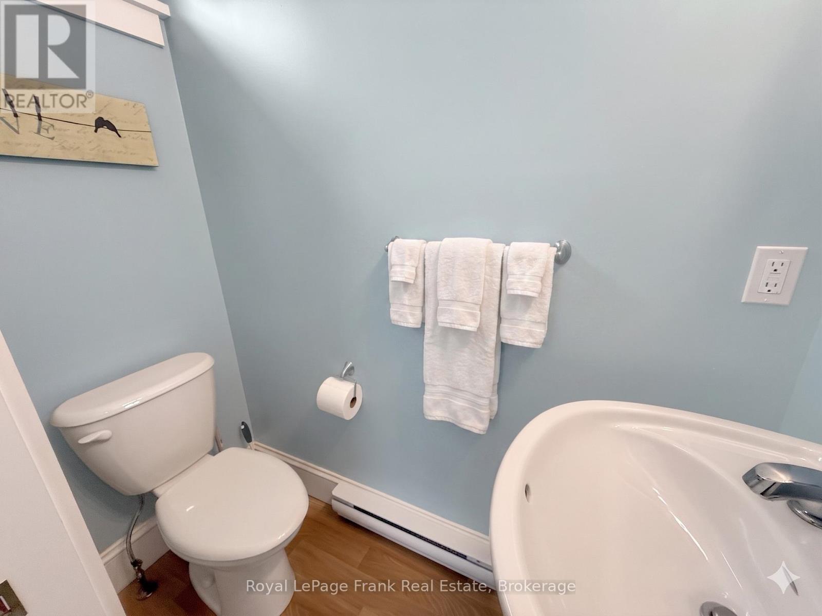 13 - 26 Meadow View Lane Property Photo 15