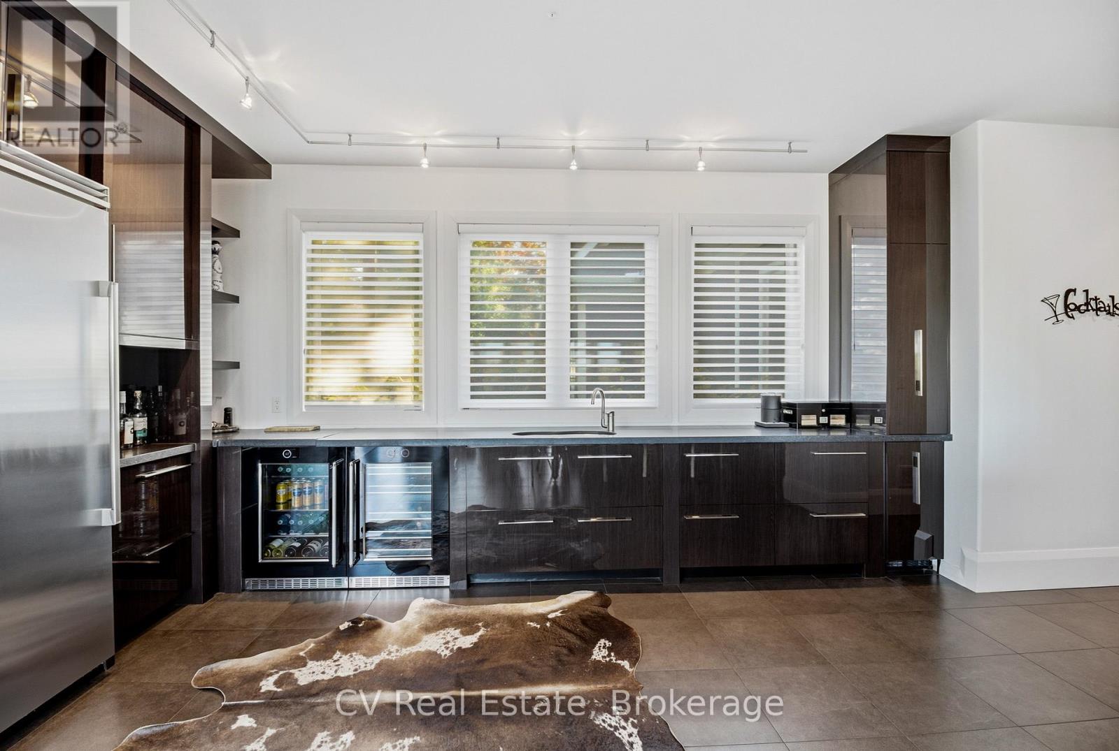 1056 S Sunset Bay Rd Property Photo 17