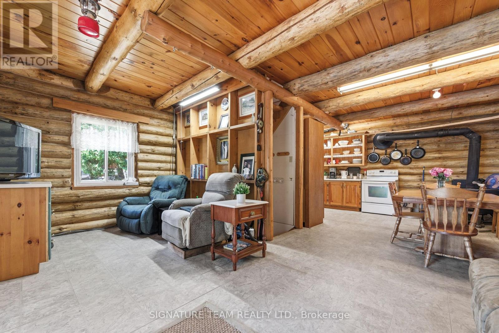 527 A Lorwell Lake Lane Property Photo 7