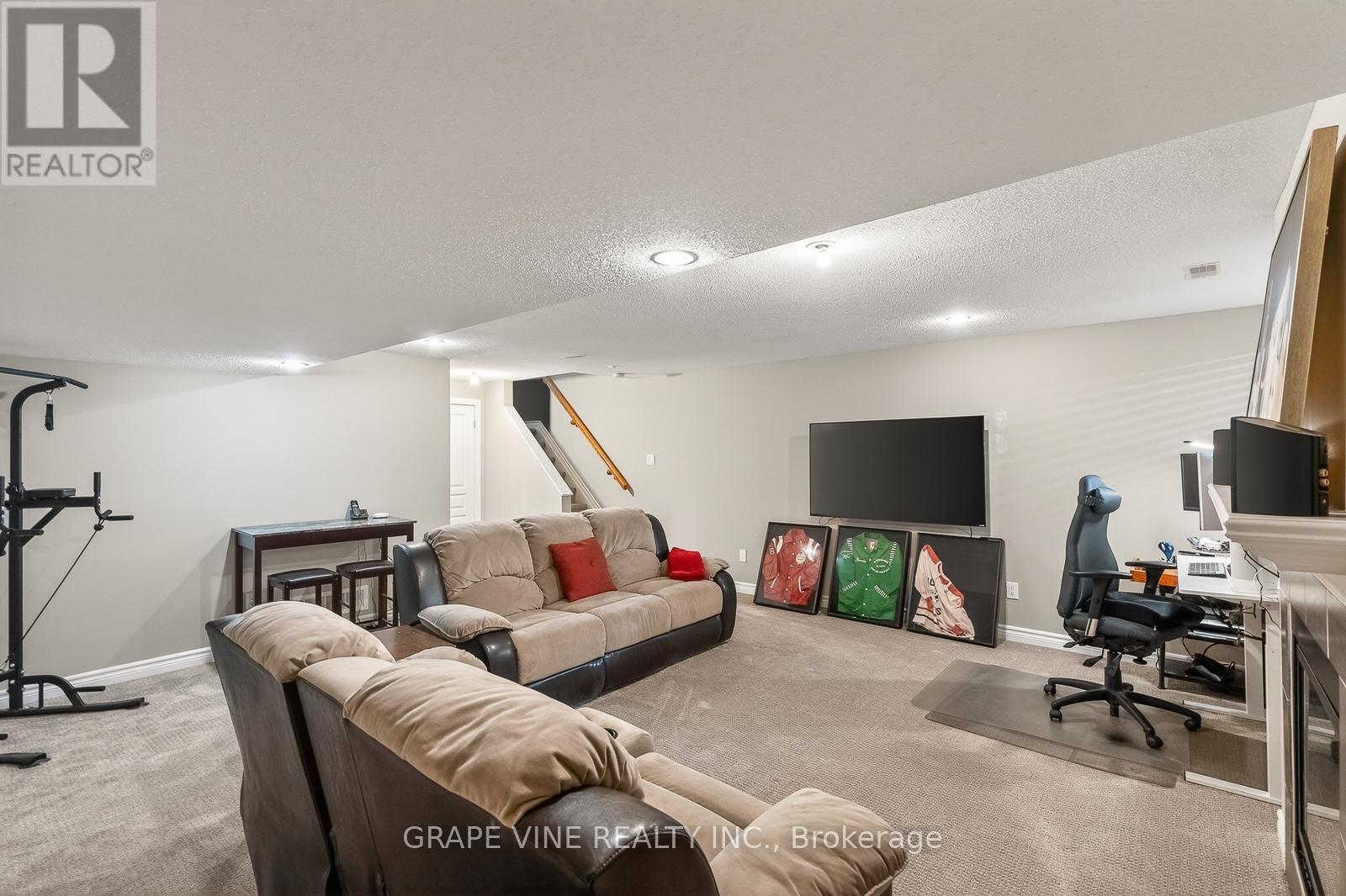 510 Grand Tully Way Property Photo 28