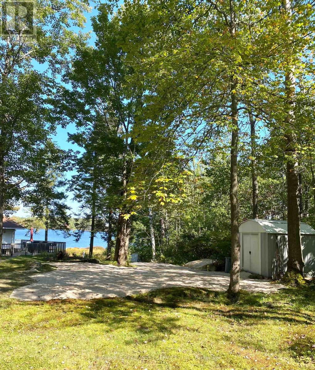 42 West Ham Lake Road Property Photo 15