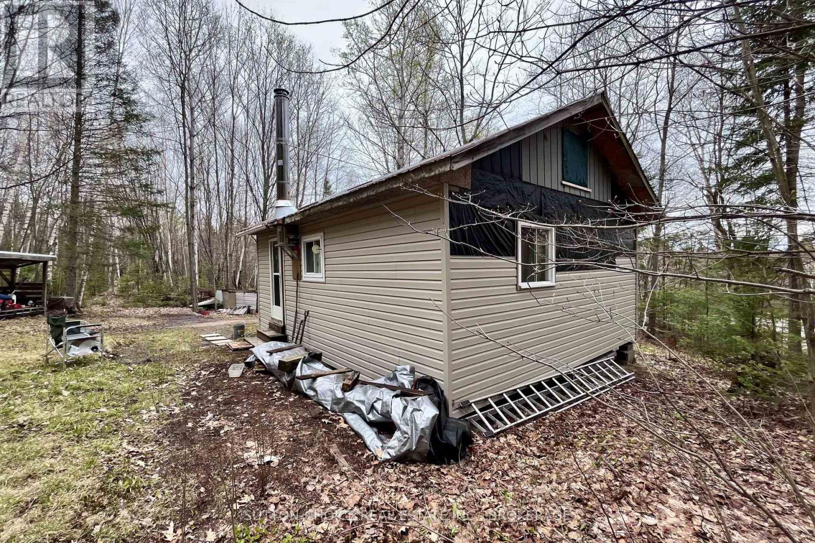 1876 Alsace Road Property Photo 21