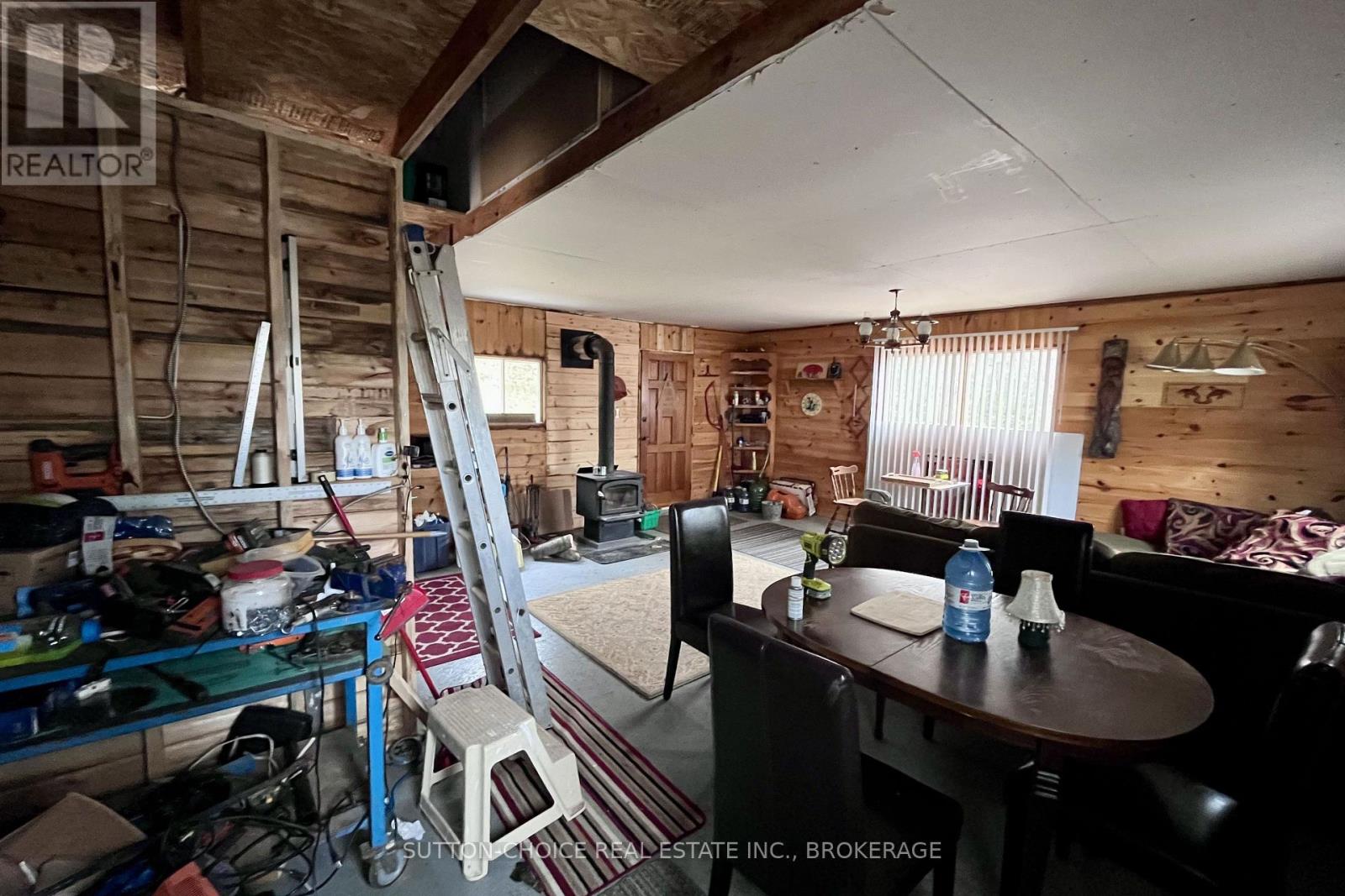 1876 Alsace Road Property Photo 31