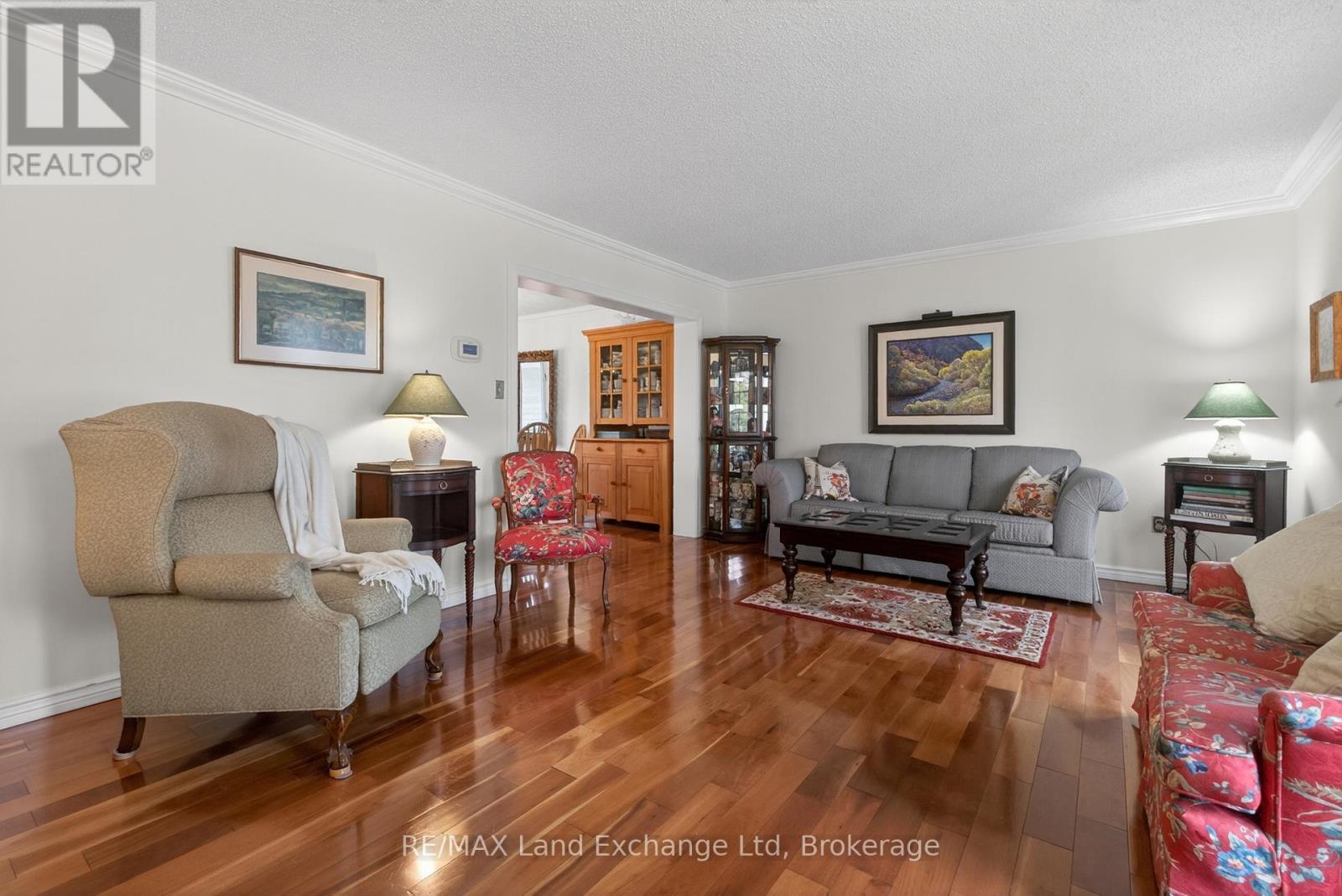 469 Grandview Road Property Photo 5
