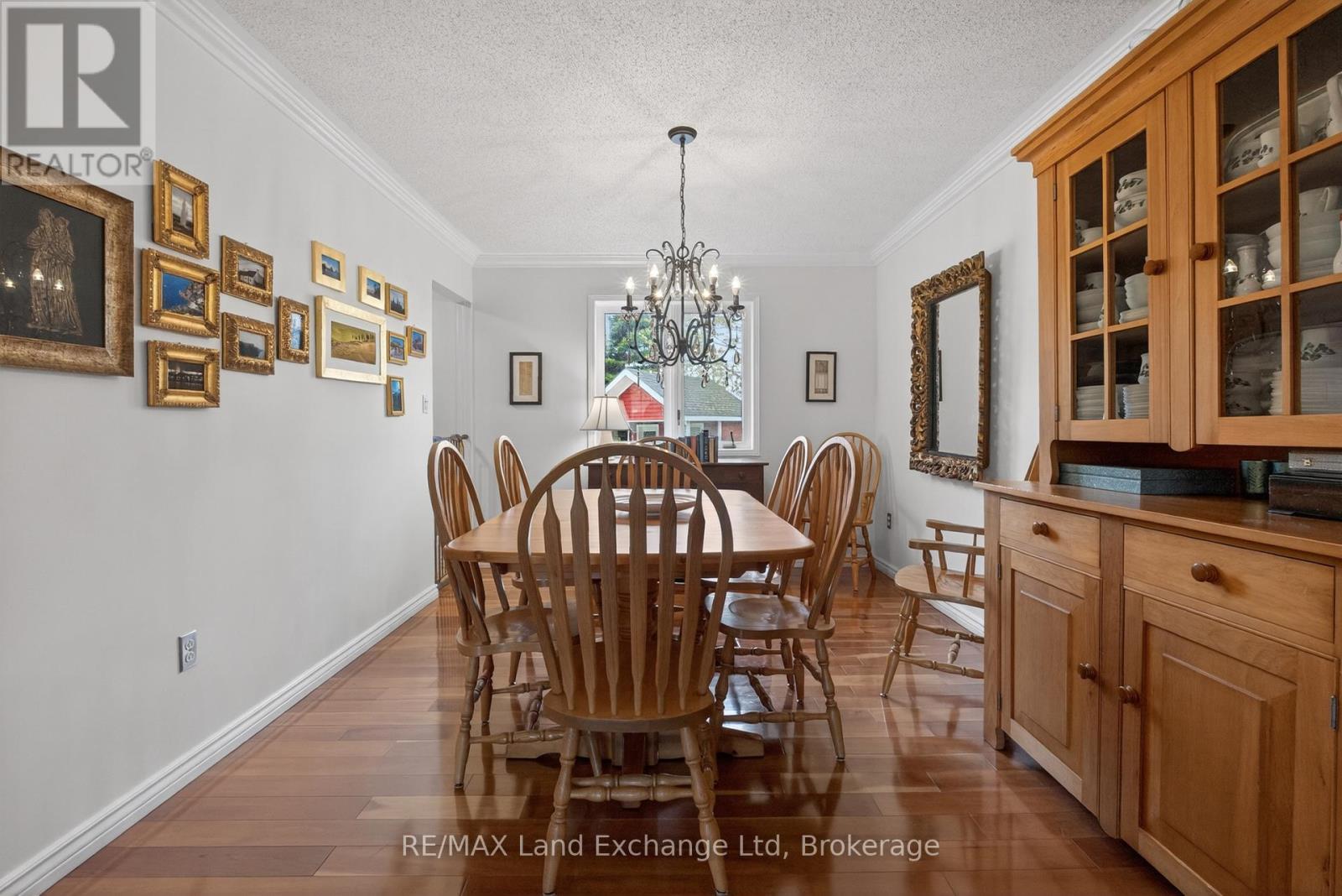 469 Grandview Road Property Photo 7
