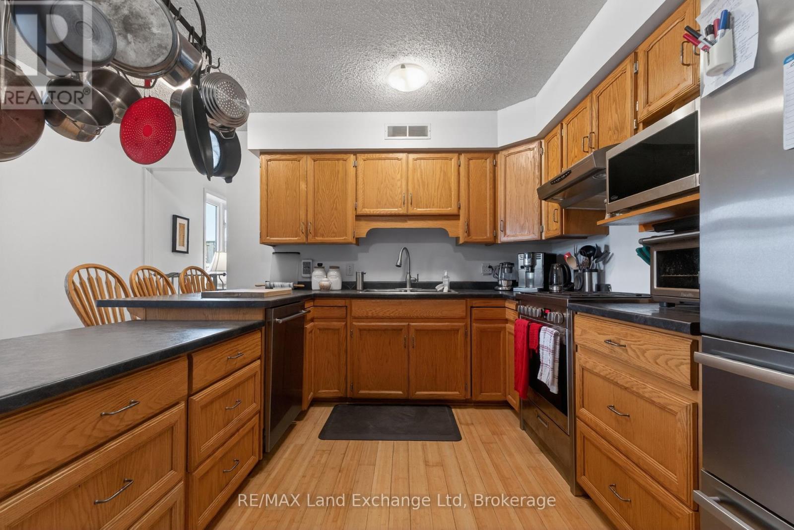 469 Grandview Road Property Photo 11