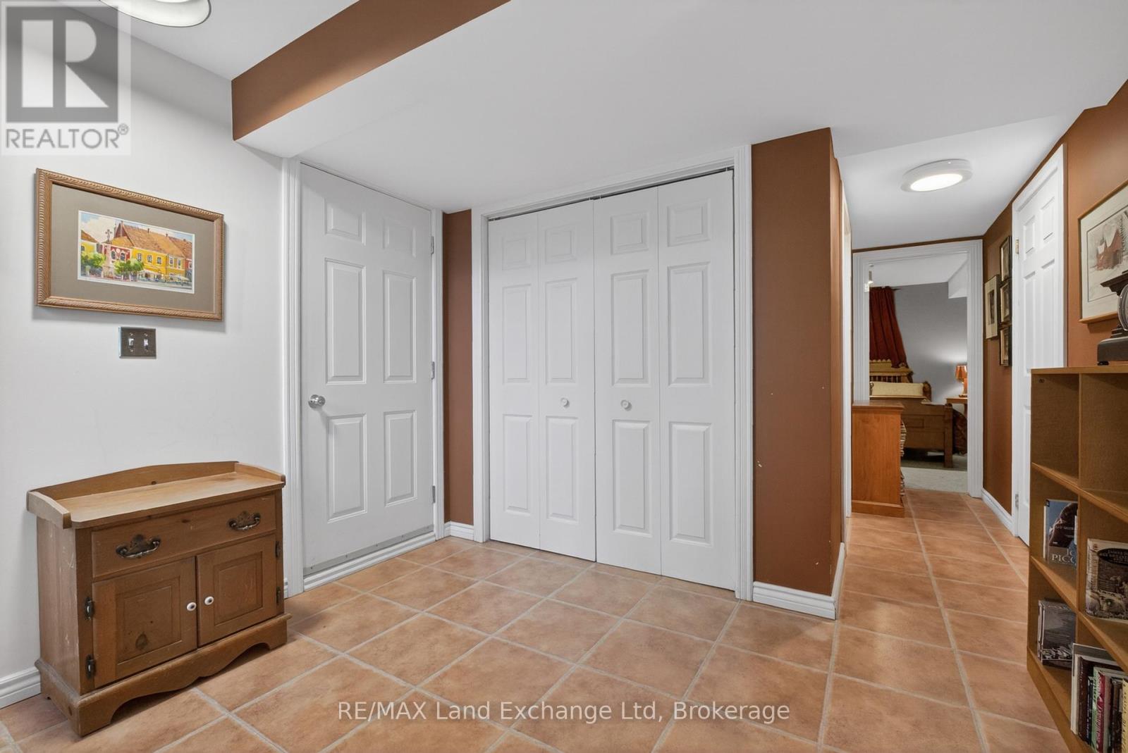 469 Grandview Road Property Photo 33