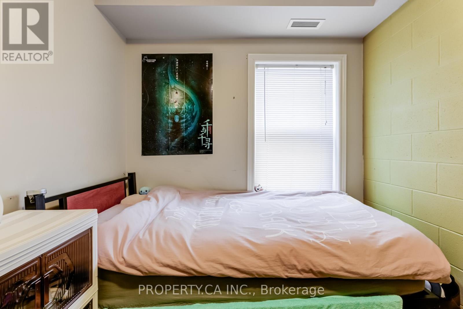 204 - 253 Lester Street Property Photo 31