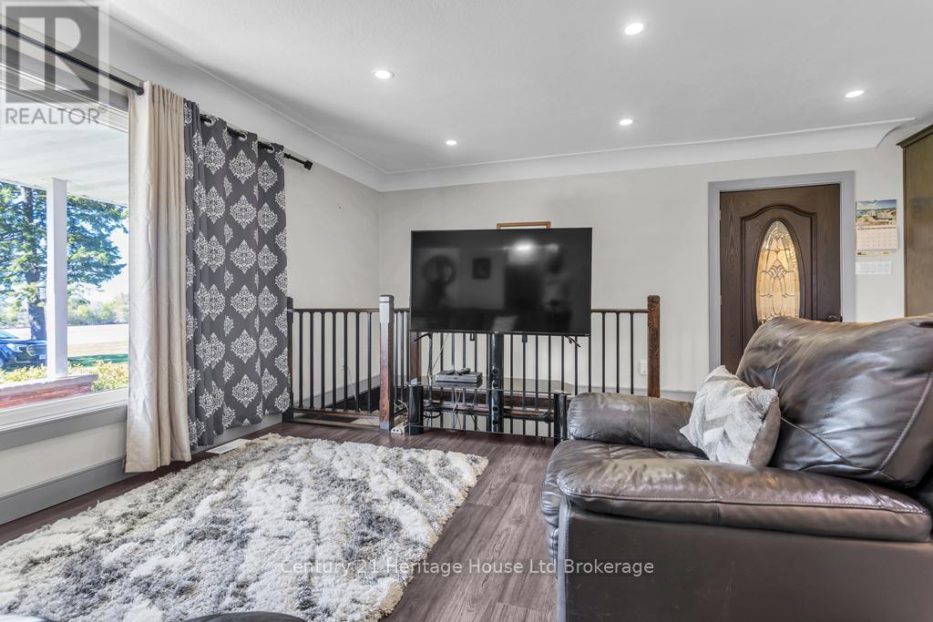 164575 Kellett Road Property Photo 7