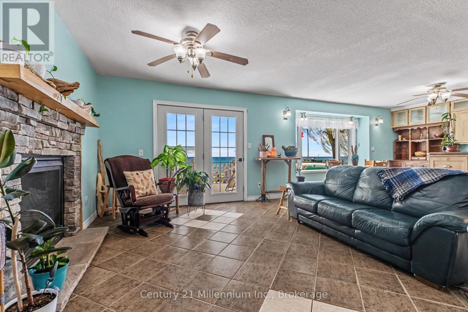 117 Kiowana Beach Road Property Photo 14