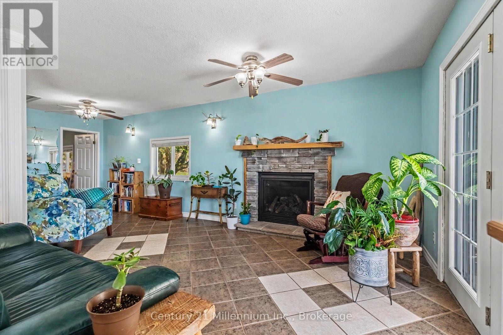 117 Kiowana Beach Road Property Photo 16
