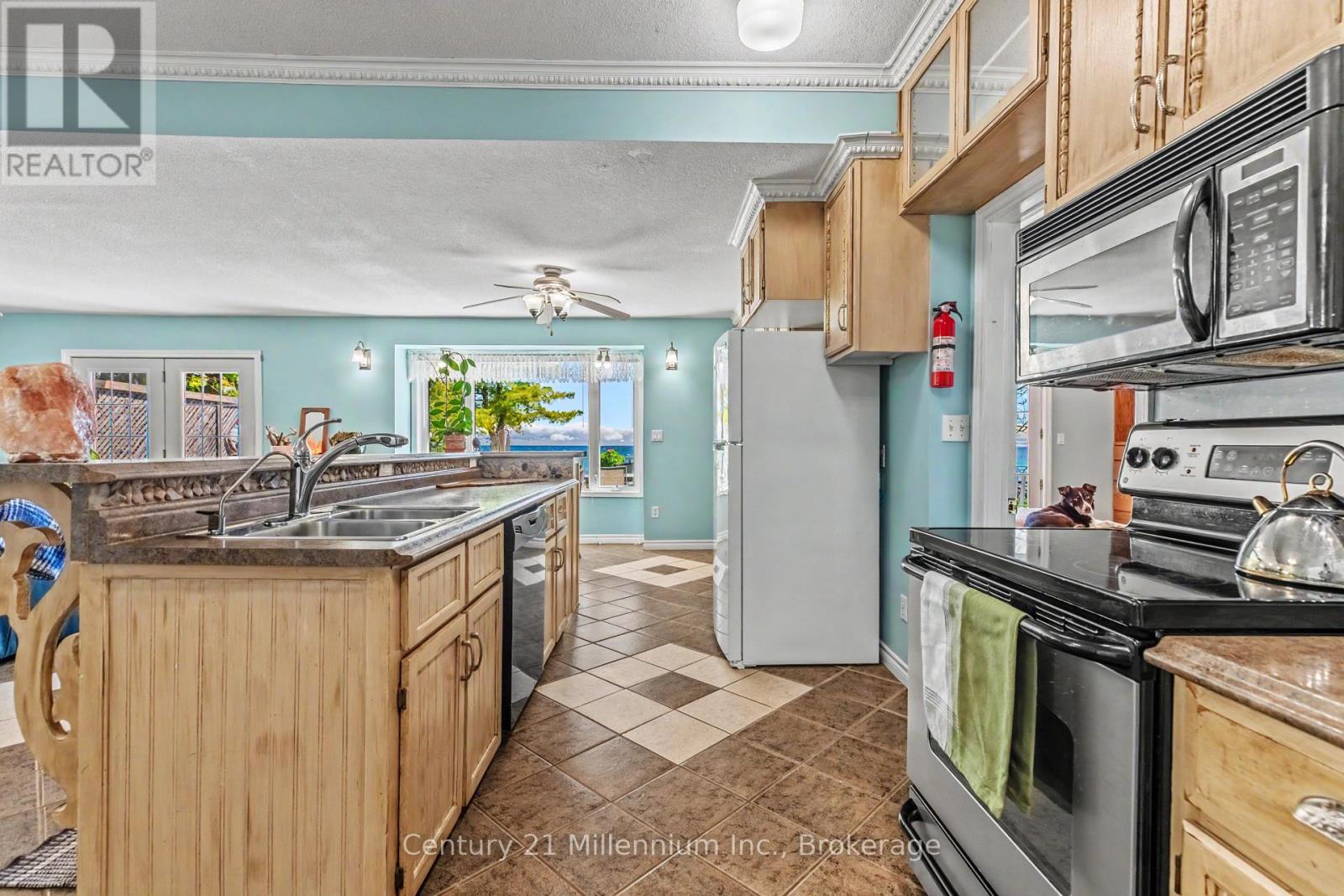 117 Kiowana Beach Road Property Photo 18