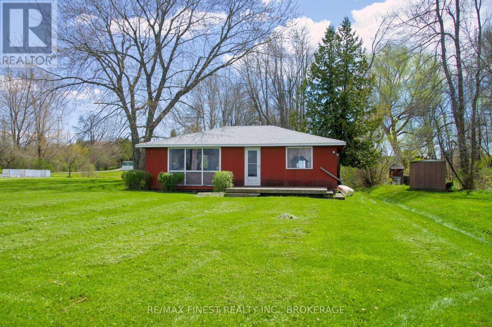 9300 Front Road Property Photo 1