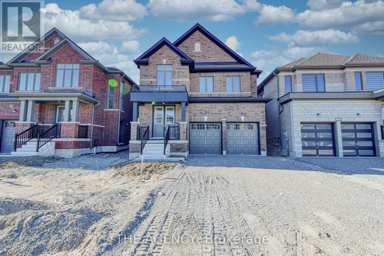 98 BUTLER BOULEVARD Property Photo 1