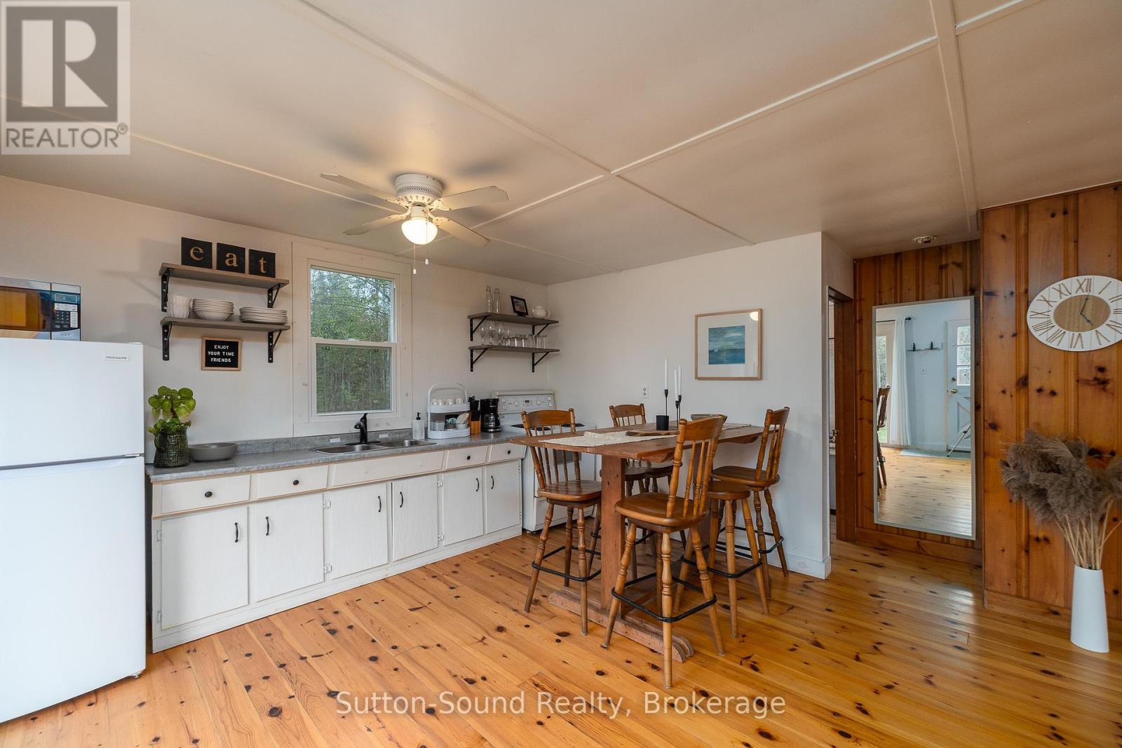 516 Bruce Road 13 Road Property Photo 12