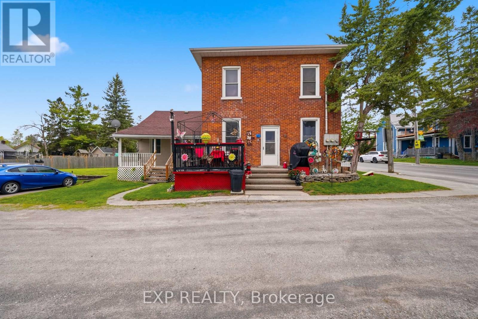41 MILL STREET Property Photo 1