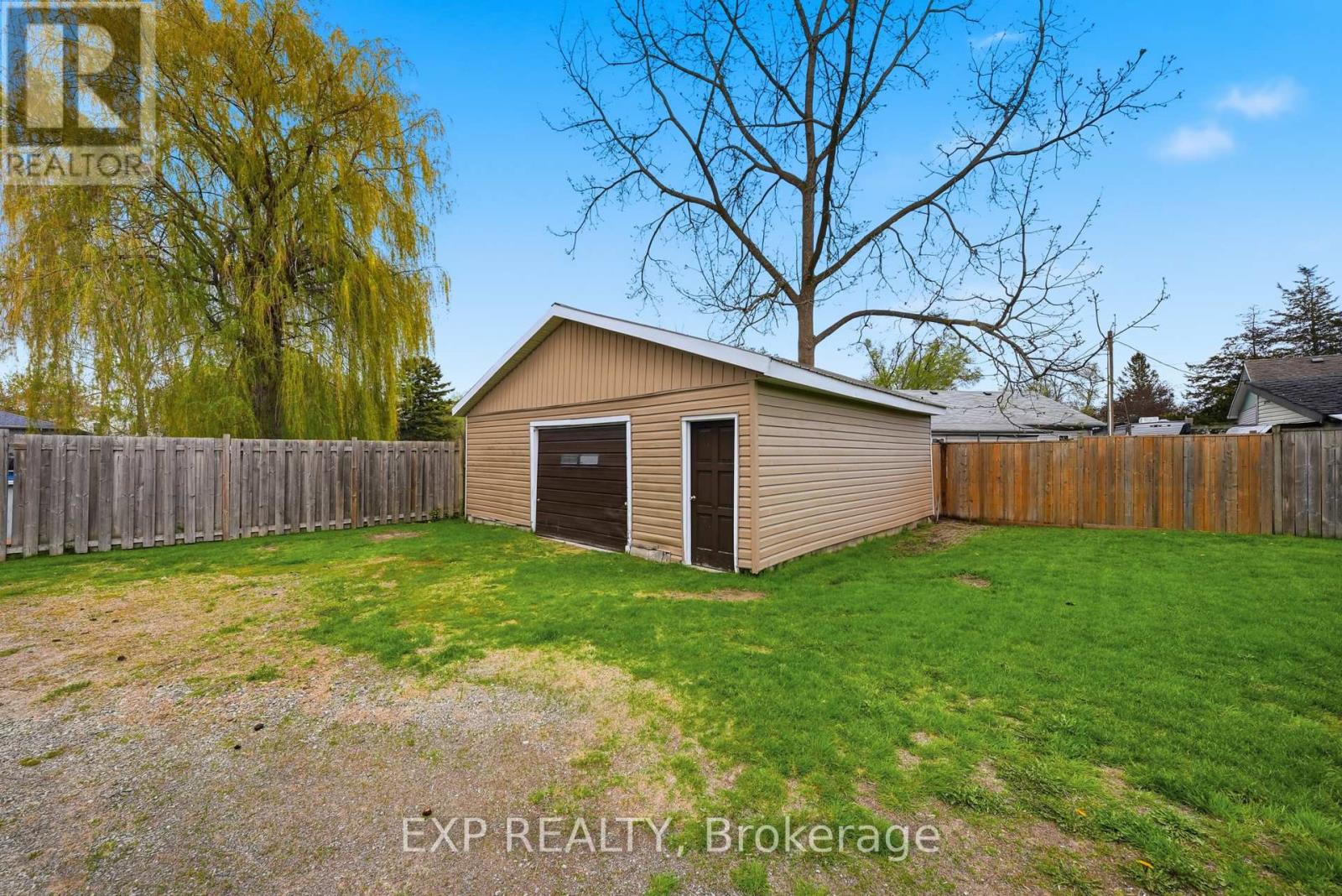 41 Mill Street Property Photo 33