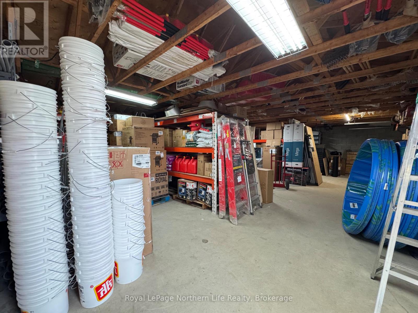 493 Main Street Property Photo 15