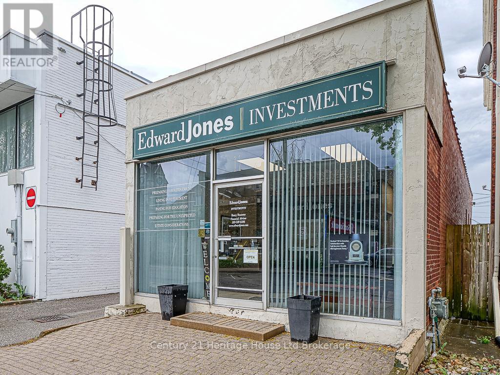 11 RIDDELL STREET Property Photo 1