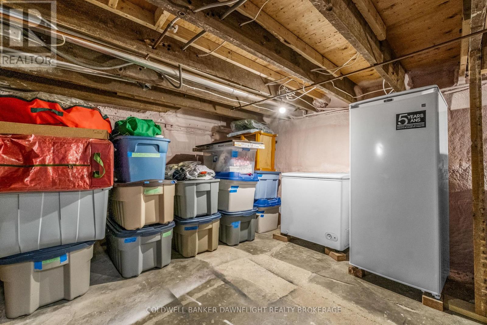 383 William Street Property Photo 30