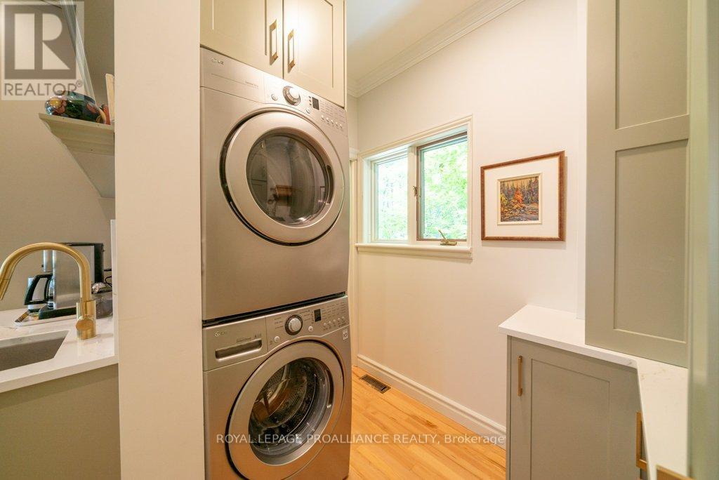 403 Henniger Road Property Photo 11