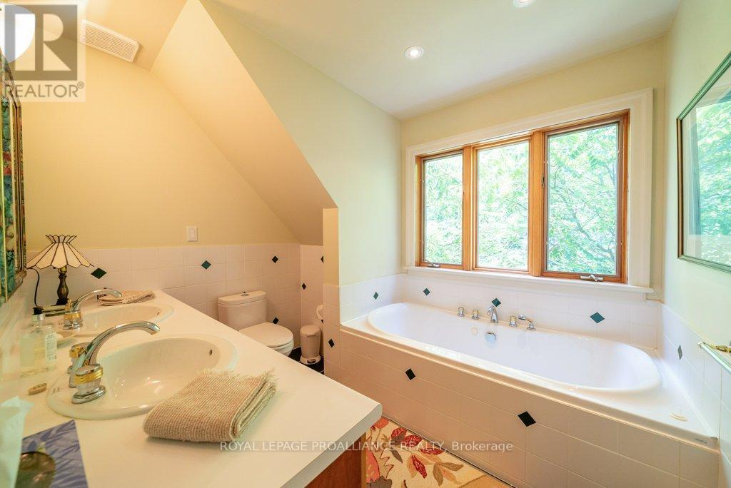 403 Henniger Road Property Photo 15