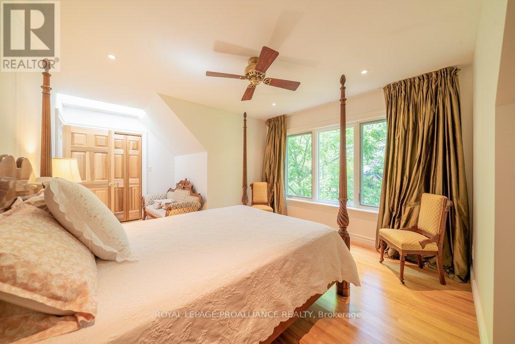 403 Henniger Road Property Photo 16