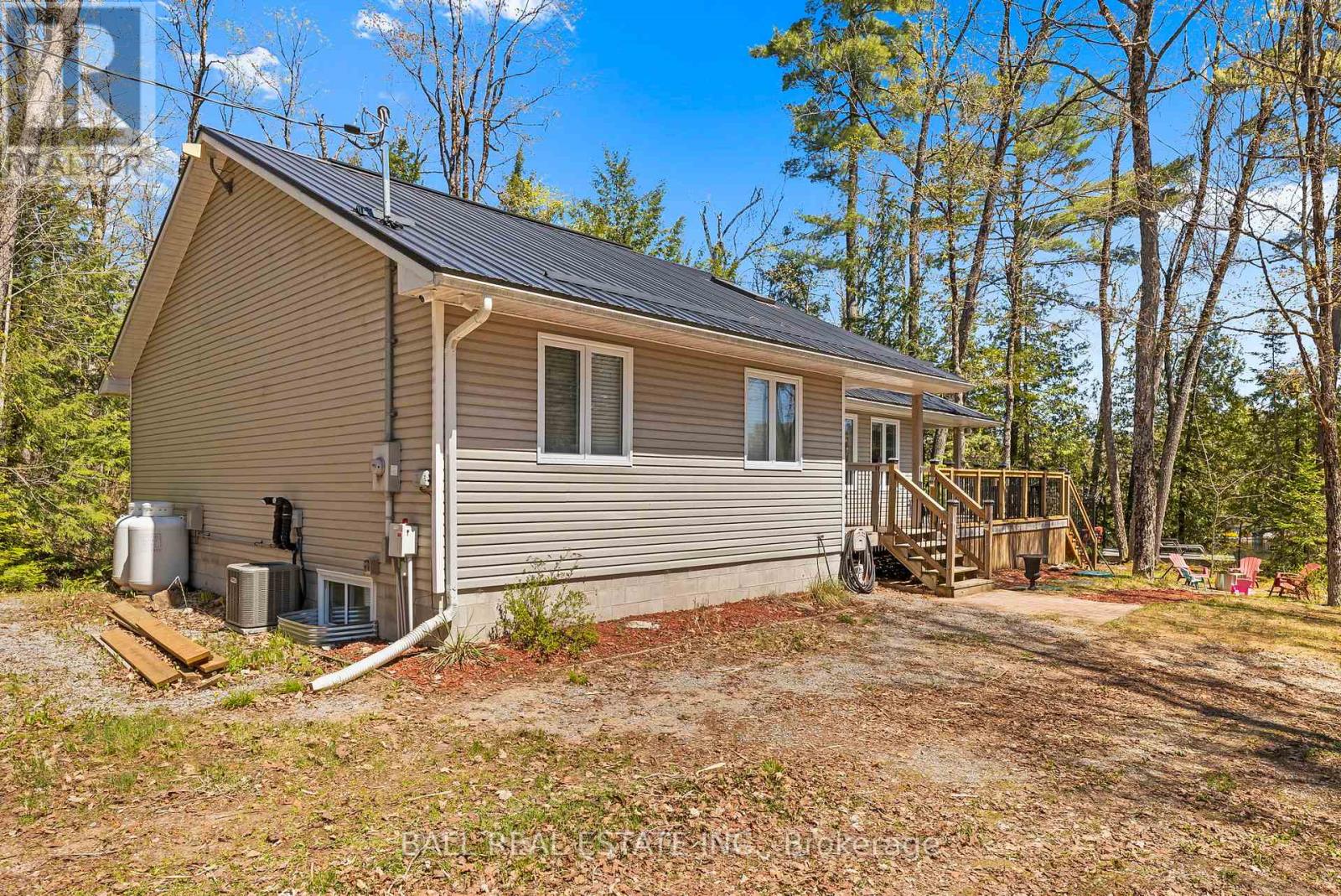 479 East Clear Bay Road Property Photo 3
