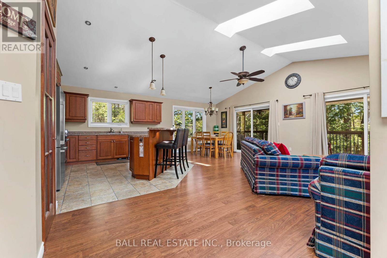 479 East Clear Bay Road Property Photo 10