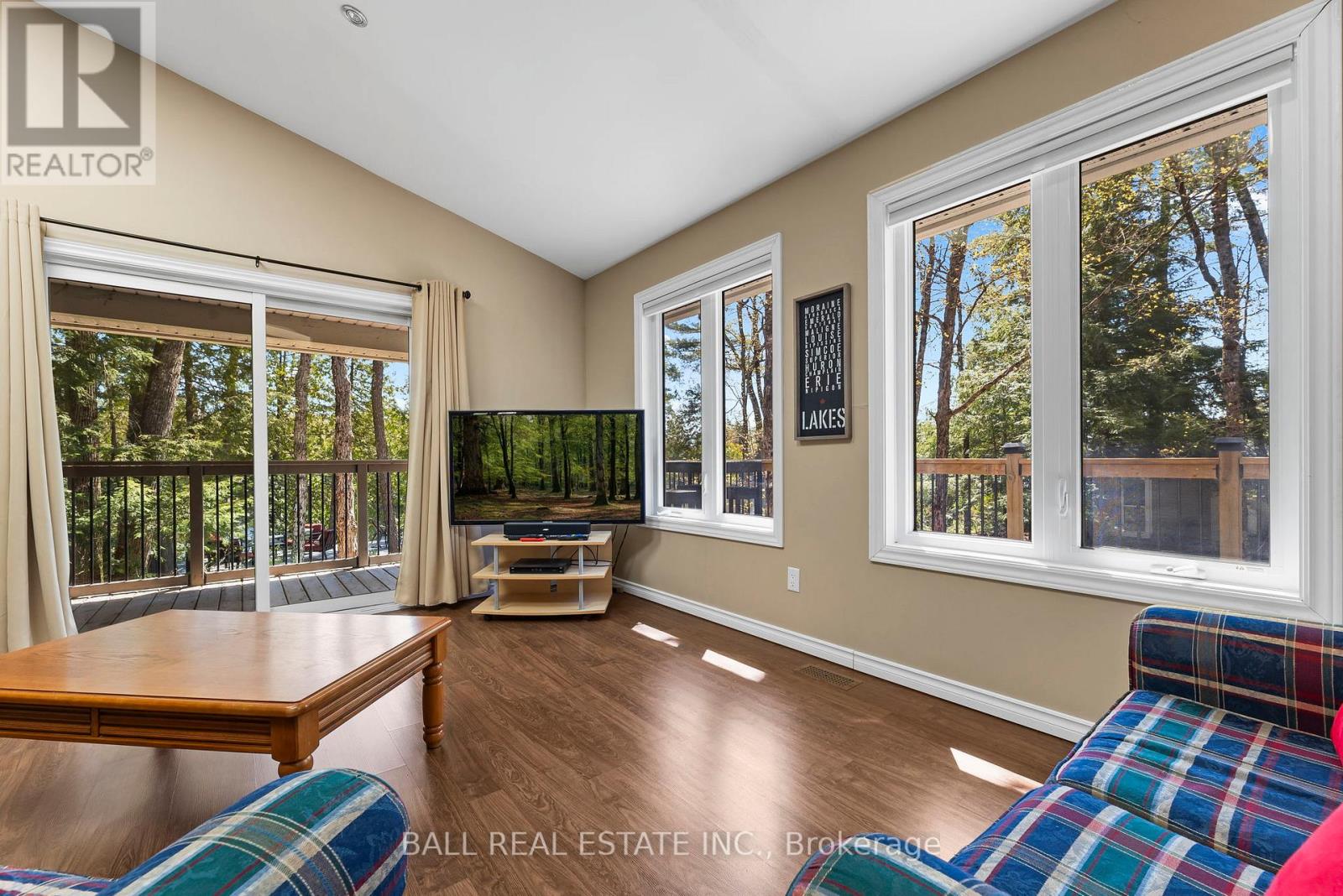 479 East Clear Bay Road Property Photo 12