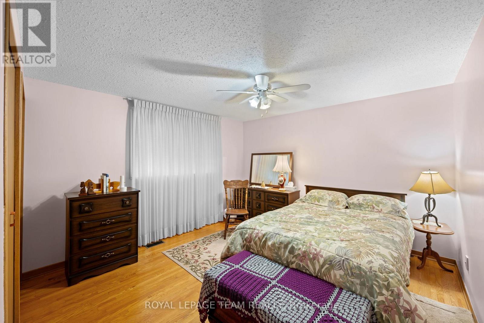 7 Centrepark Drive Property Photo 22