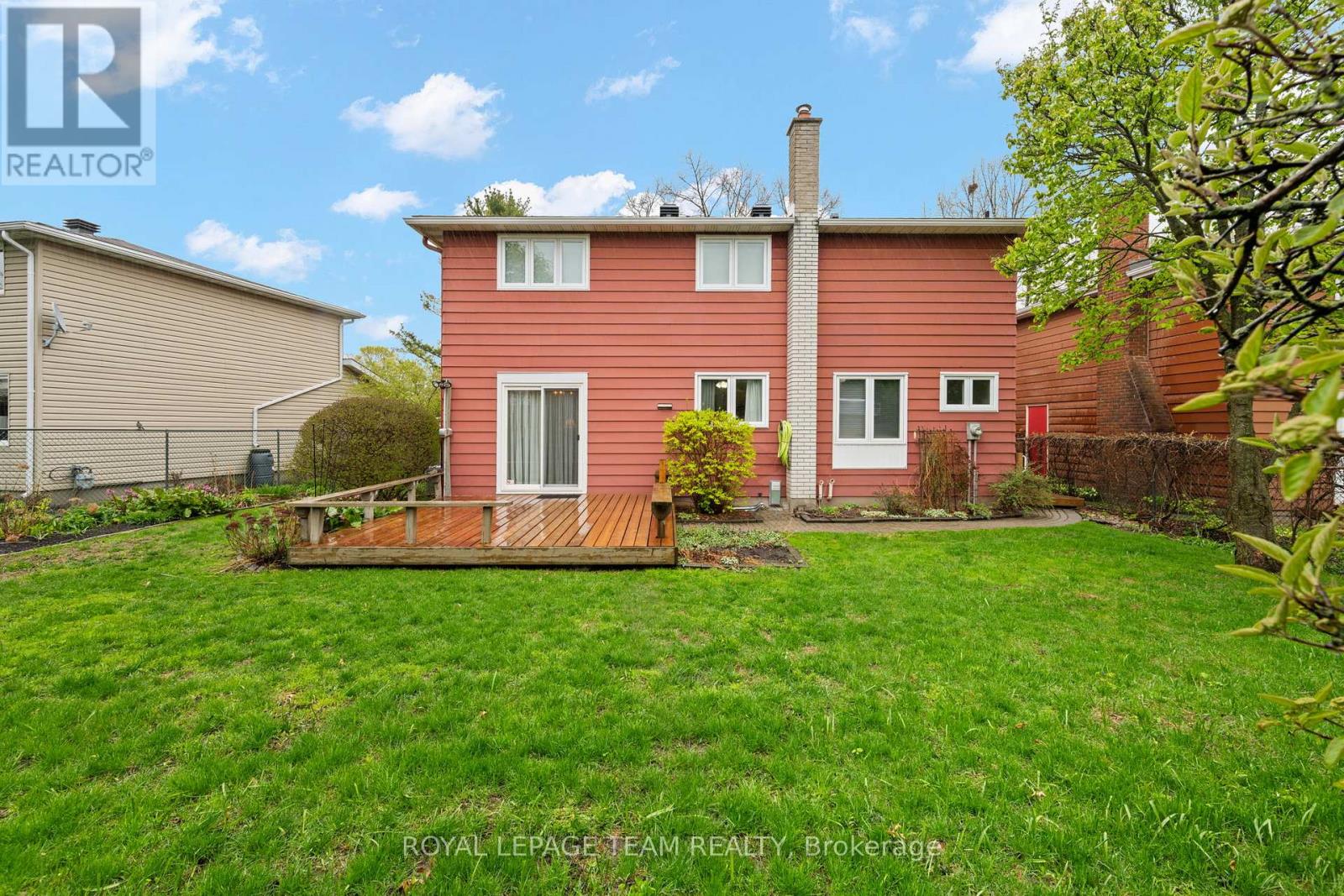 7 Centrepark Drive Property Photo 34