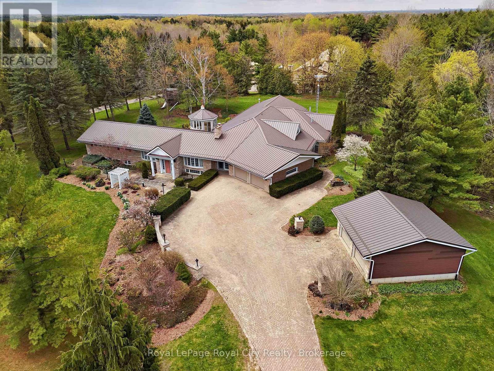 4646 Sideroad 20 N Photo de la propriété 1
