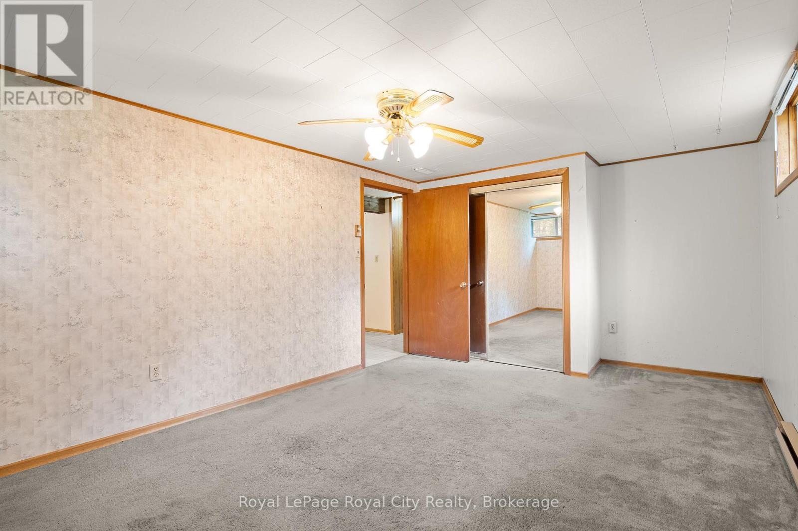 4646 Sideroad 20 N Property Photo 35