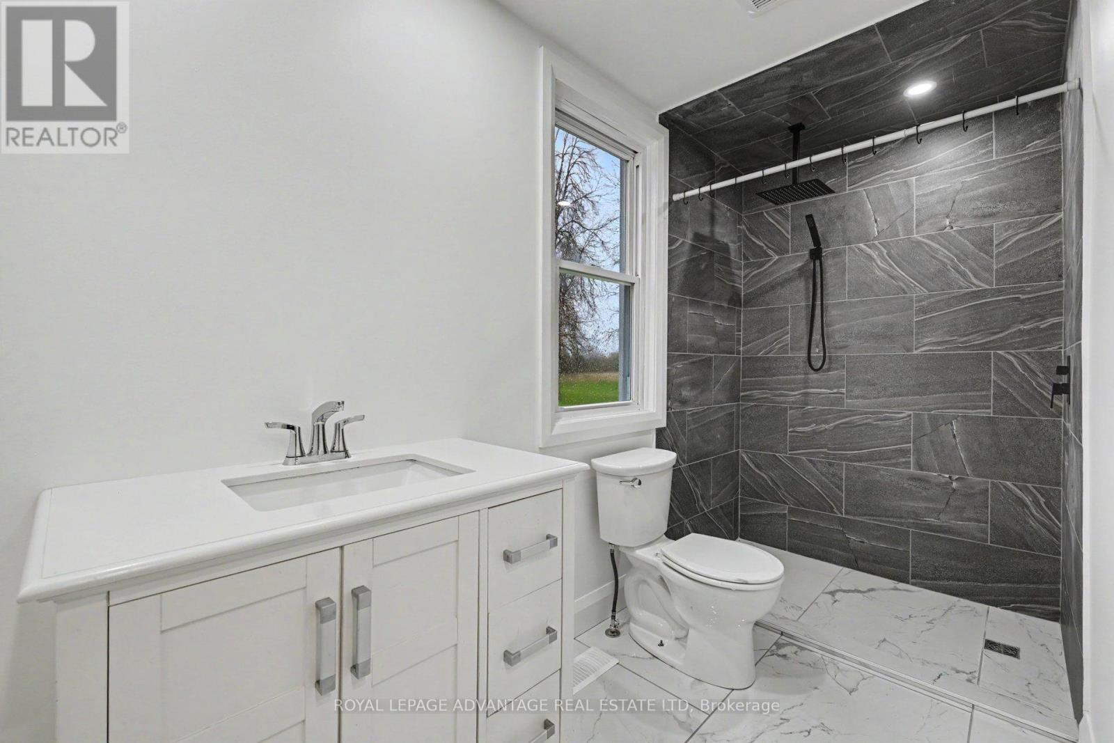 3004 Rideau Ferry Road Property Photo 27