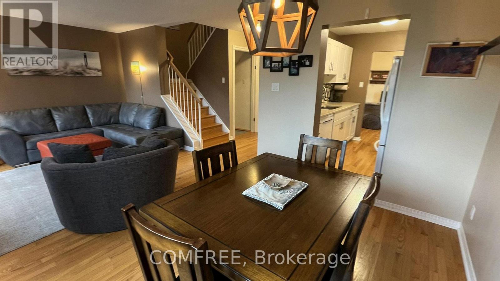 10 Durbin Court Property Photo 8