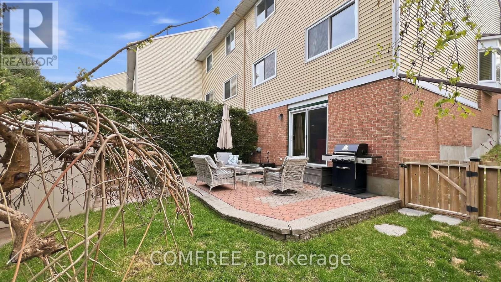 10 Durbin Court Property Photo 21