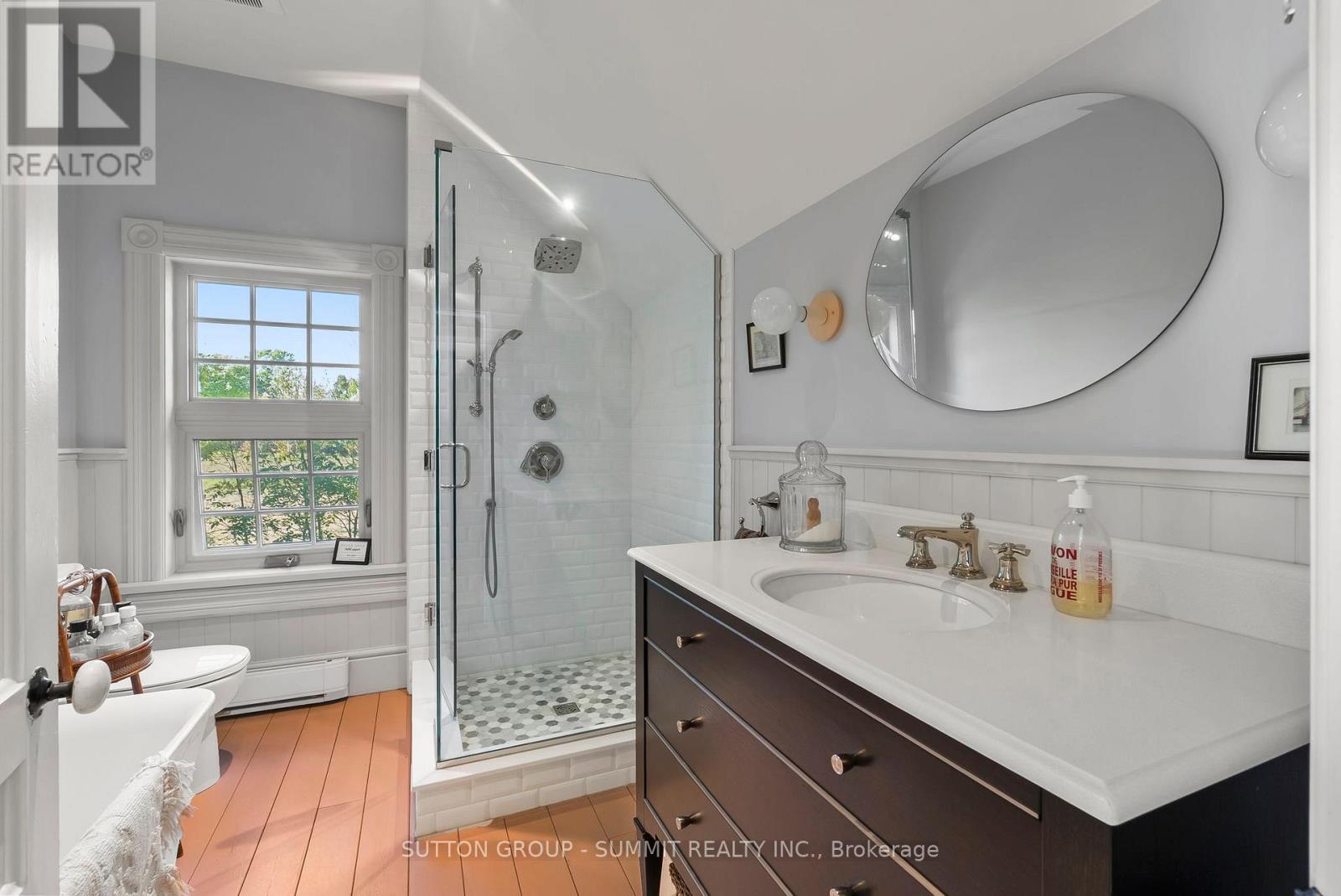 502349 10 Concession Property Photo 14