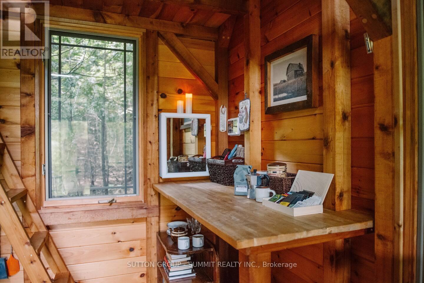 502349 10 Concession Property Photo 45