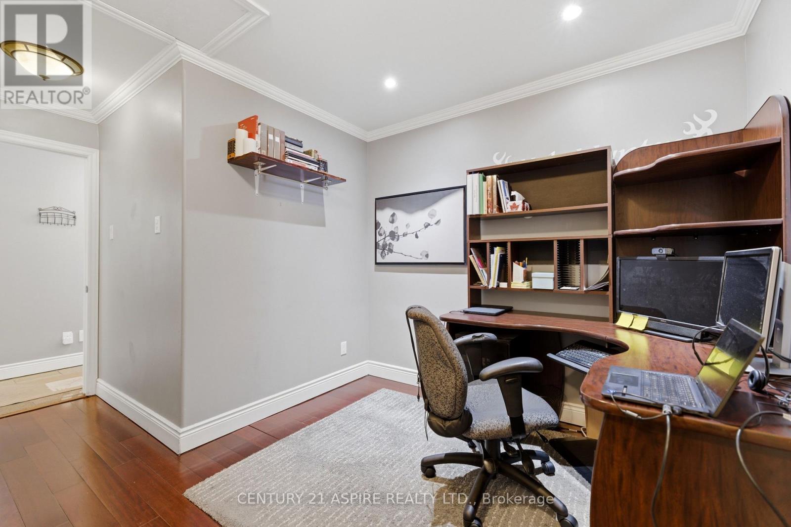 84 Pinewood Place Property Photo 19