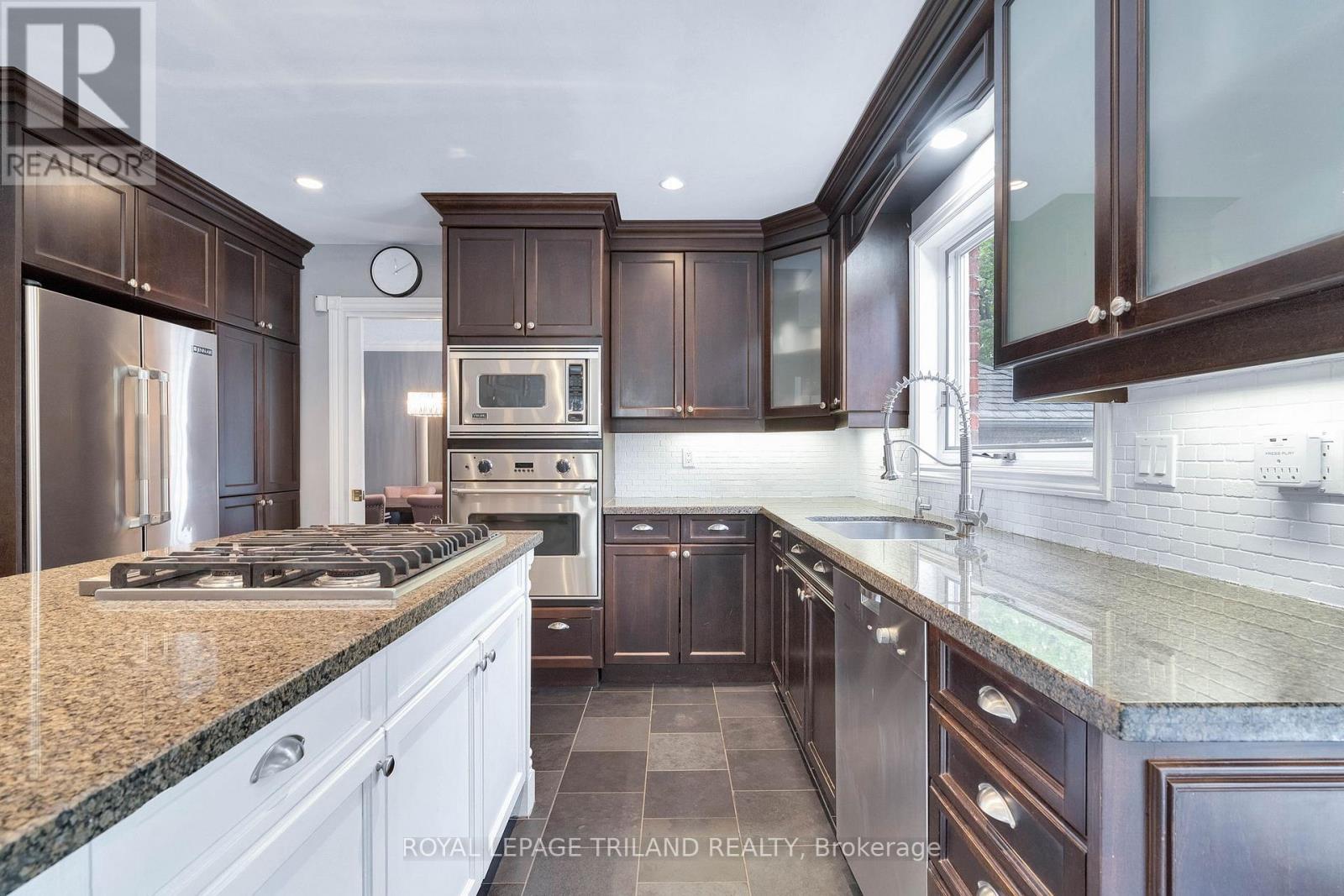 148 Salisbury Drive Property Photo 16