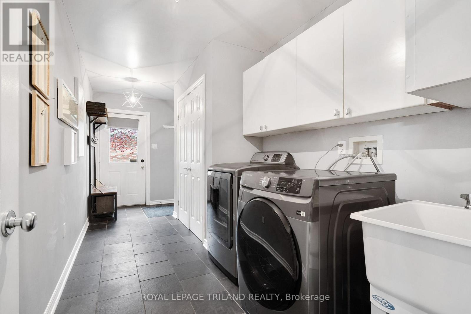 148 Salisbury Drive Property Photo 25