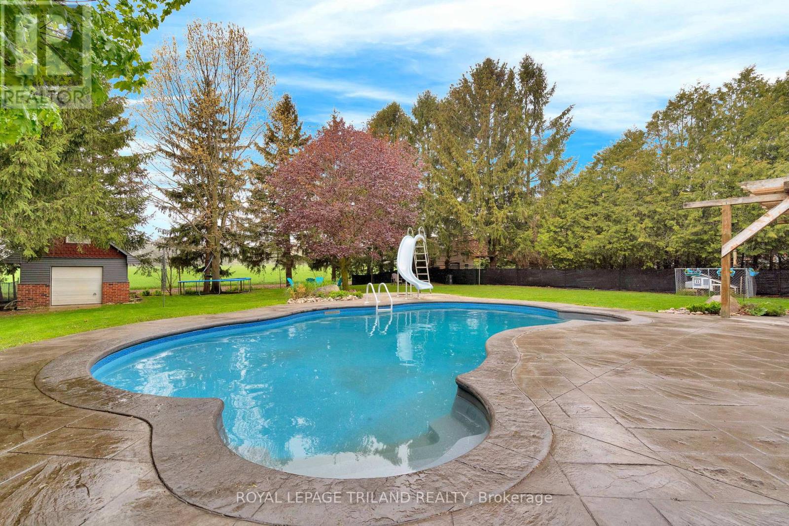 148 Salisbury Drive Property Photo 43