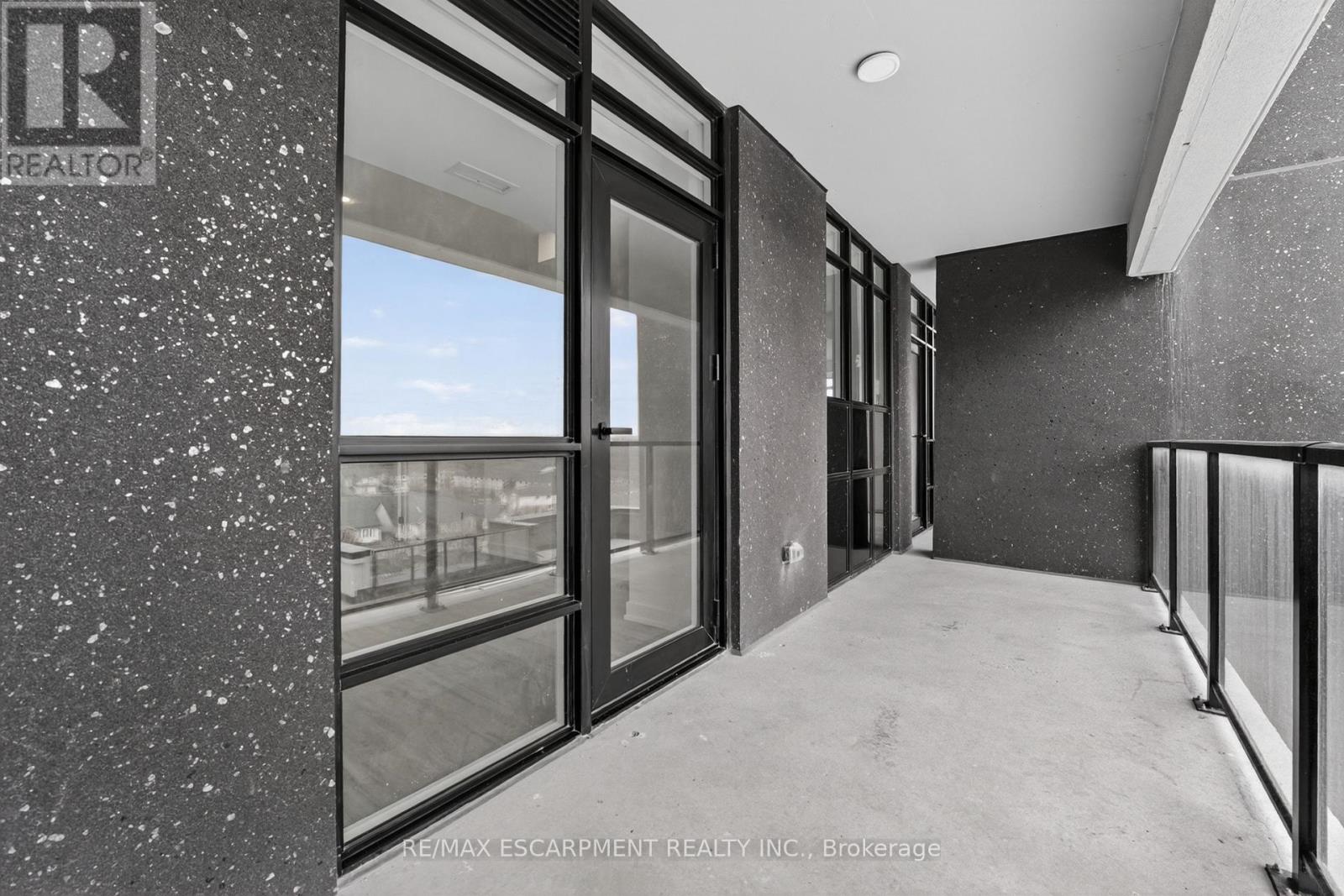 707 - 461 Green Road W Property Photo 24
